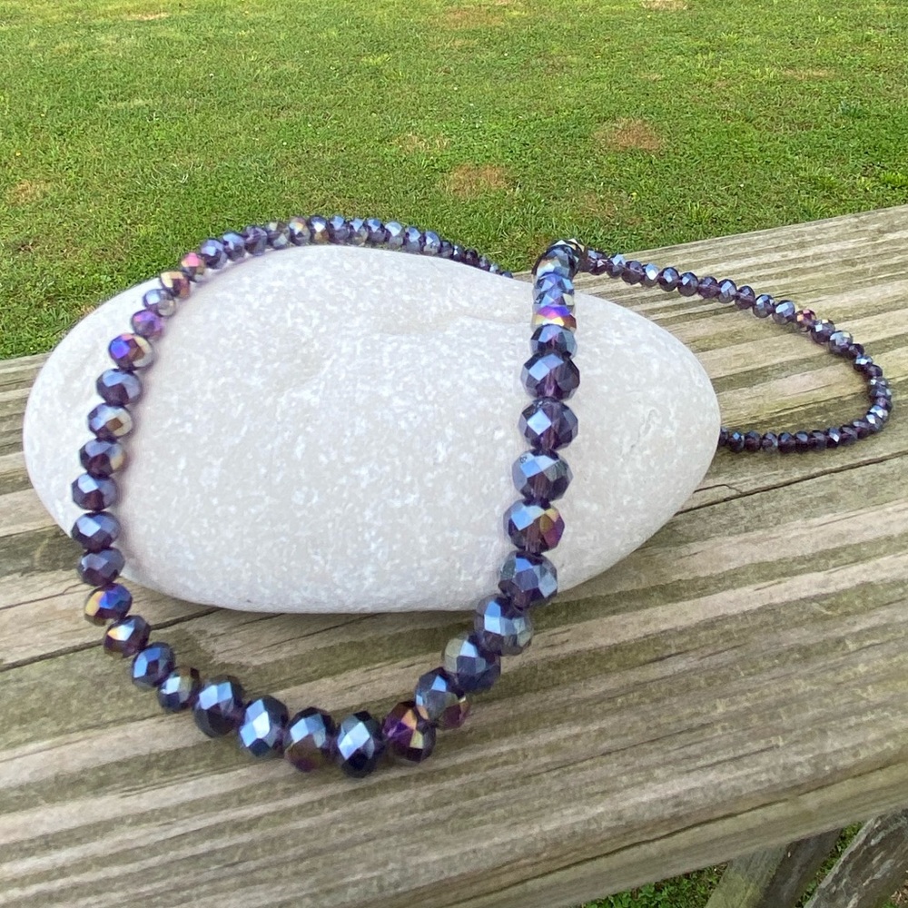 Danbury Mint purple faceted beads necklace magnetic closure Brand new